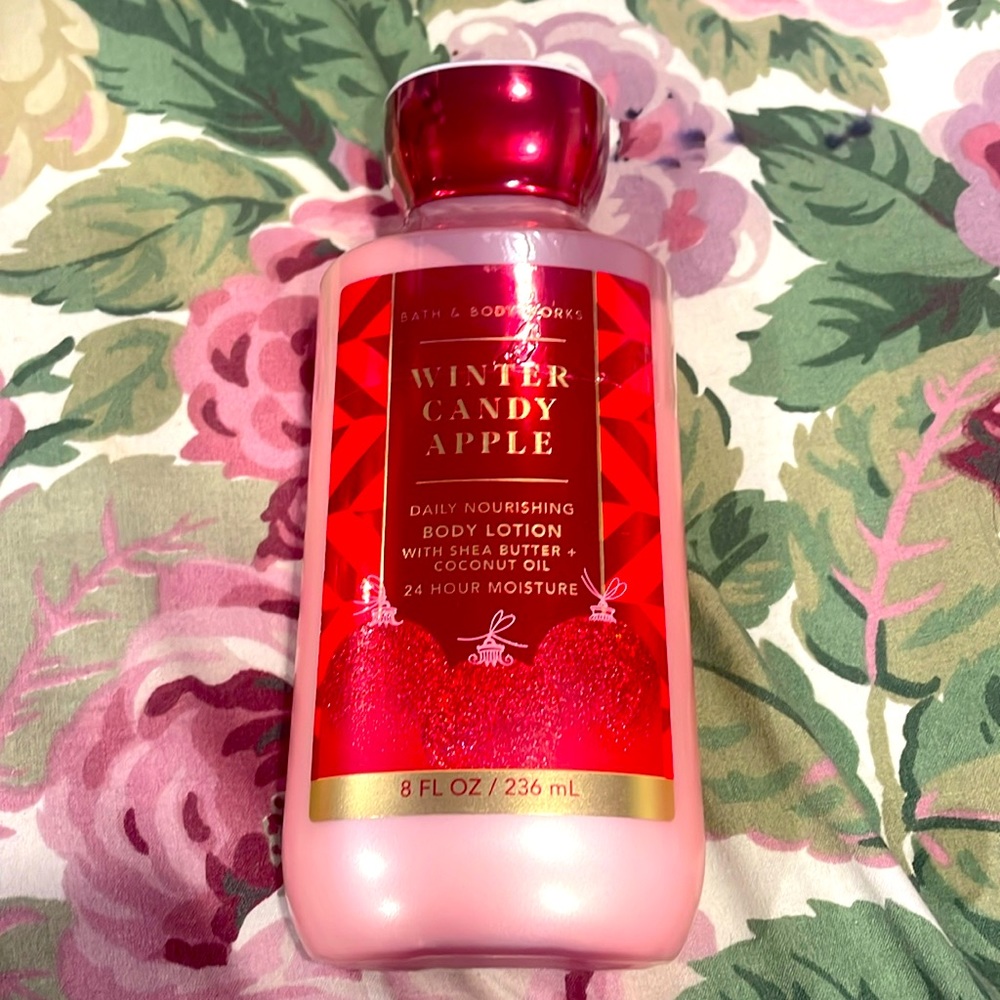 NWT Bath & Body Works  body lotion